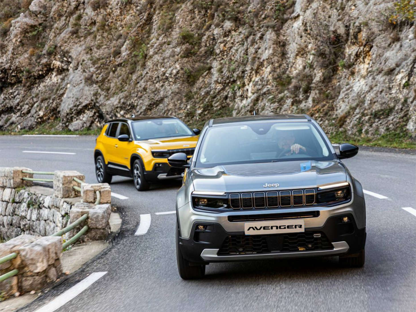 Jeep повертається! Оголошено оновлений модельний ряд для України