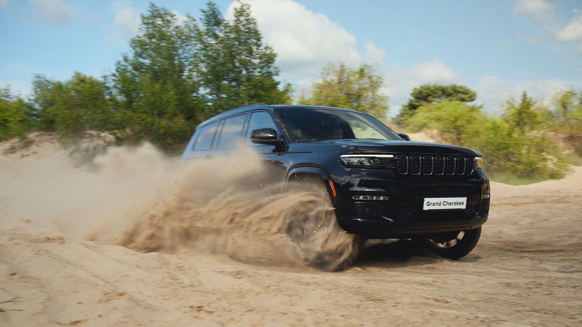 Спеціальна пропозиція на Jeep Grand Cherokee L: максимальна комплектація та комфорт — за максимально вигідною ціною!
