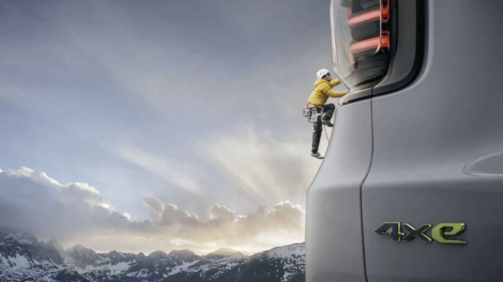 Jeep® і The North Face створили повнопривідний Jeep Avenger 4xe Edition